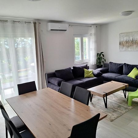 Apartment Tanya Rijeka Bagian luar foto