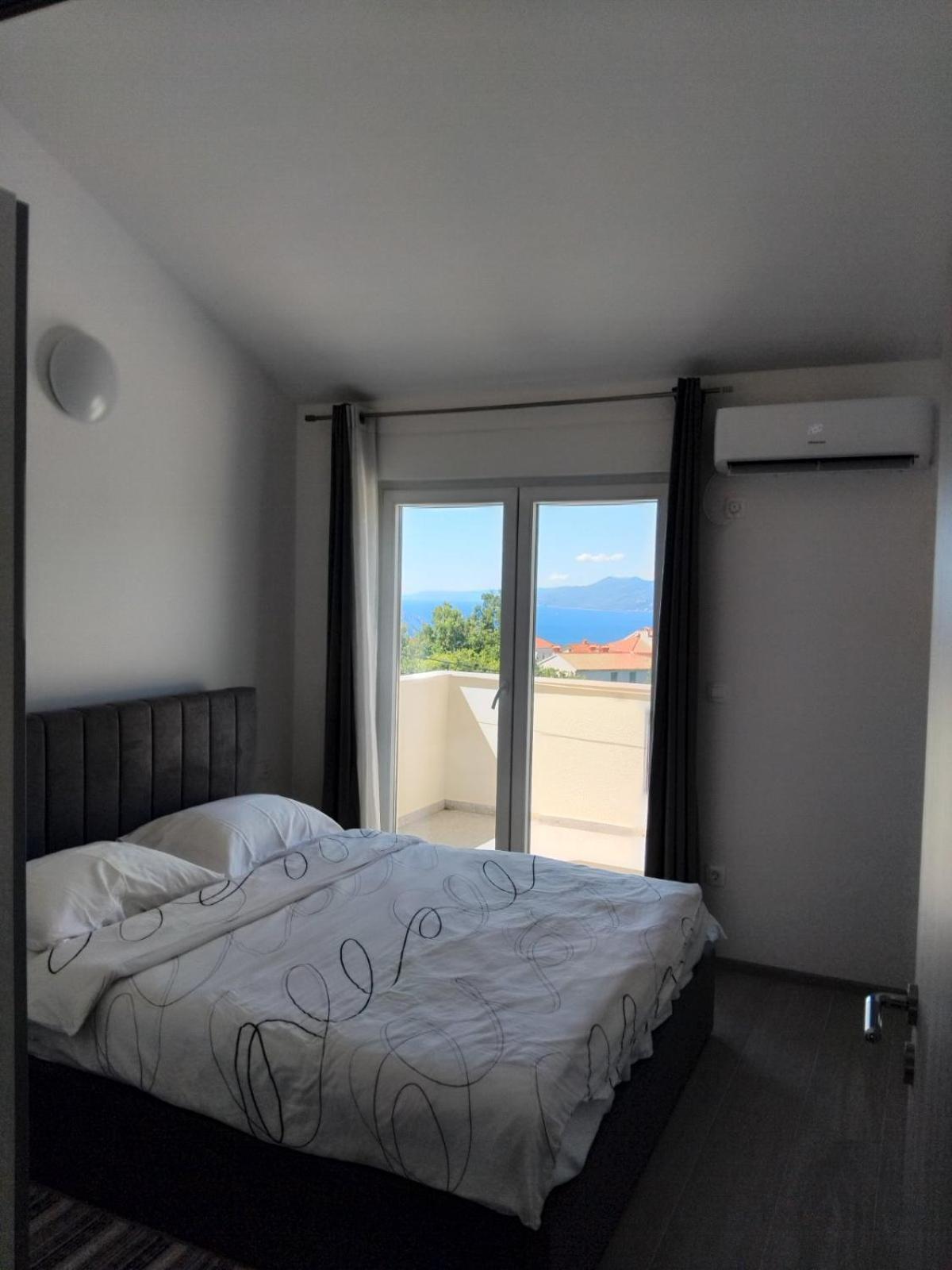 Apartment Tanya Rijeka Bagian luar foto