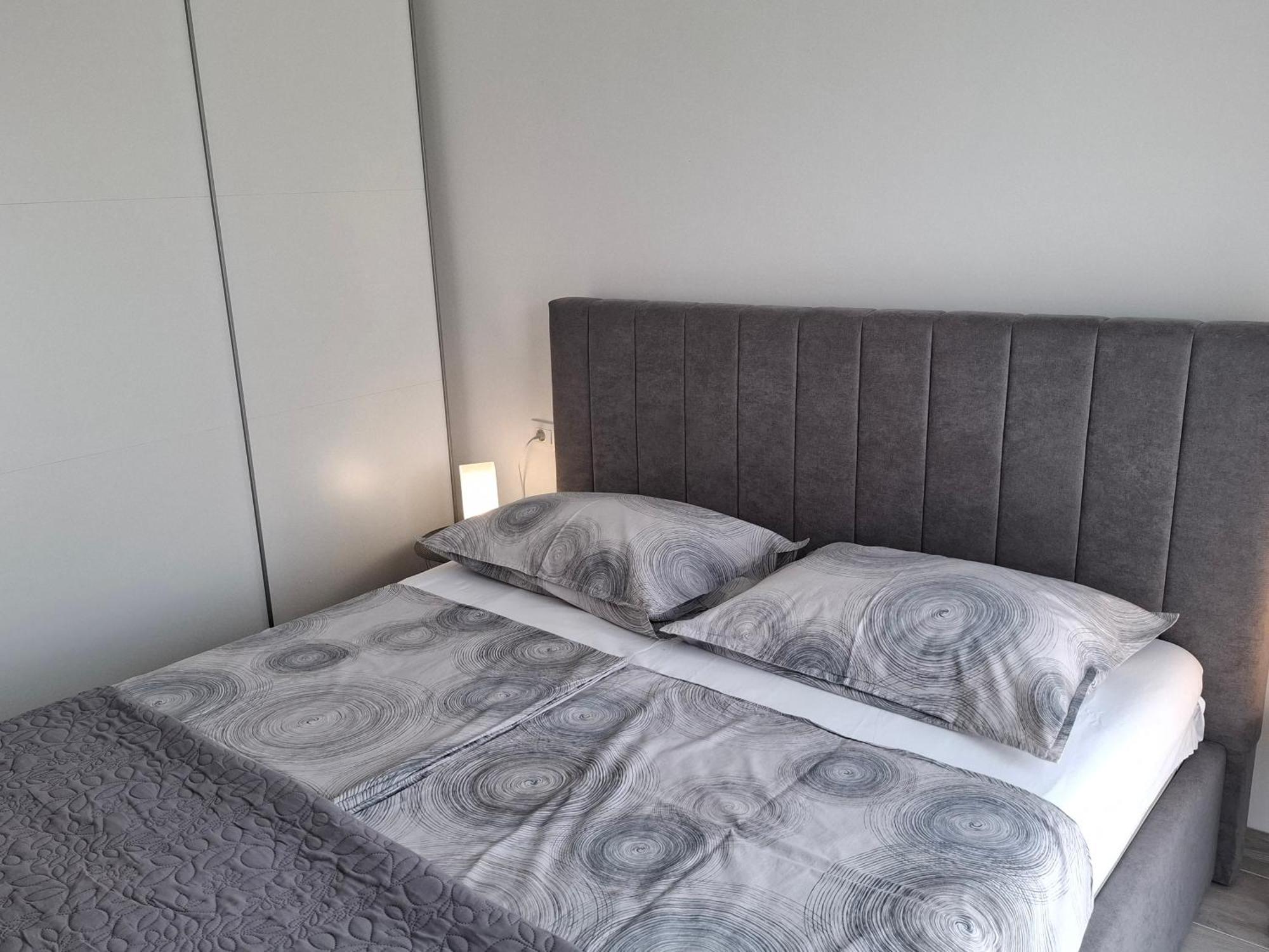 Apartment Tanya Rijeka Bagian luar foto